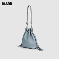 Vente en gros de sacs à bandoulière en cuir véritable pour femme, fabriqués à la main et personnalisables avec un logo
