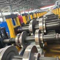 Machine de formage à froid de profilés en C en acier, à changement de taille automatique 80-300 mm, avec contrôle PLC personnalisé et système intelligent pour projets