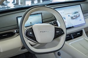 2025 nouveau meilleur prix Dongfeng pour S7 REEV 1100 km gamme complète berline légère voiture électrique hybride pour la conduite en ville - Product Image 5