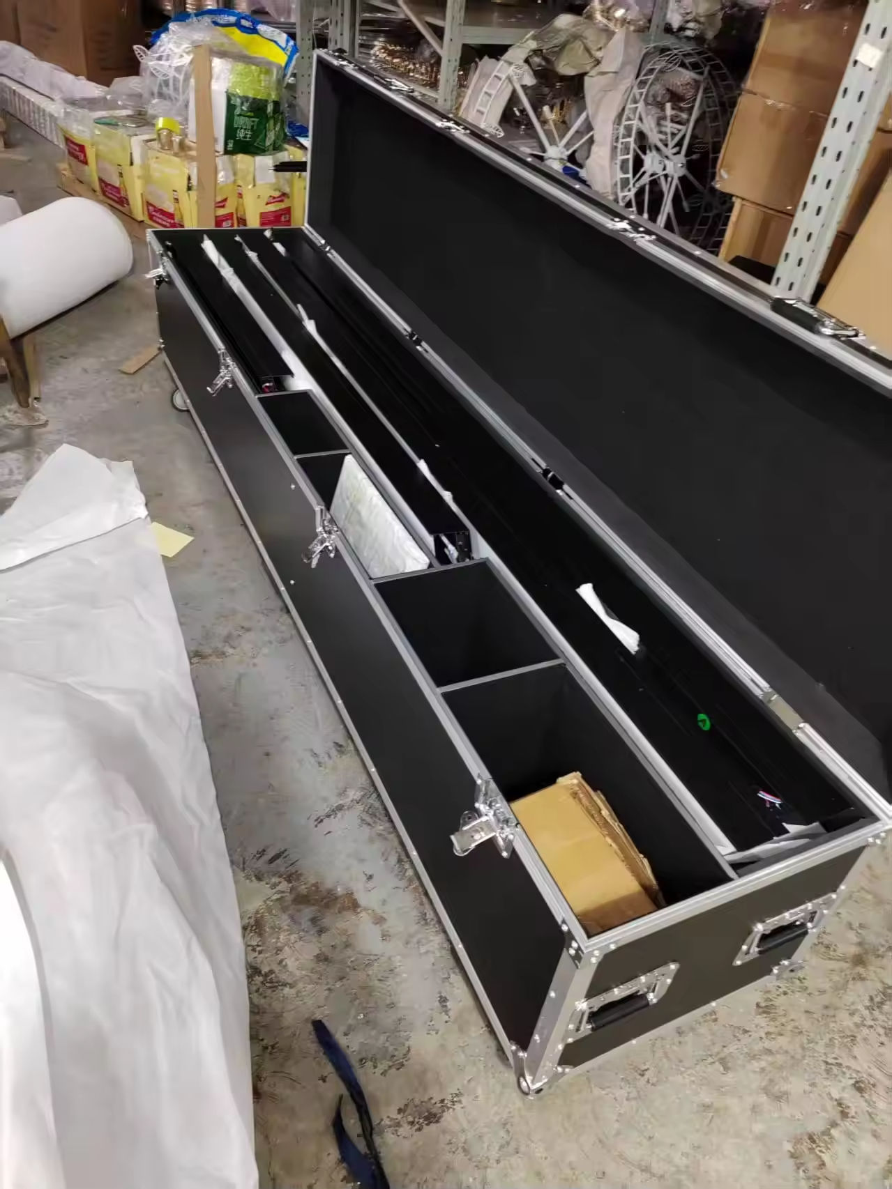 Il peut accueillir jusqu'à 4 unités