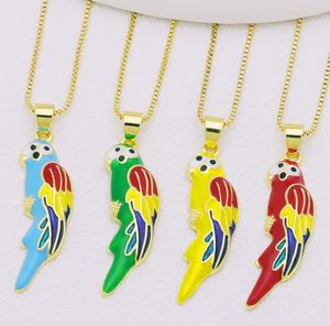 Pendentif Carte du <span class=keywords><strong>Venezuela</strong></span> Personnalisé avec Perroquet Coloré, Plaqué Or Cuivre et Émail Coloré, Accessoire de Collier - Product Image 1