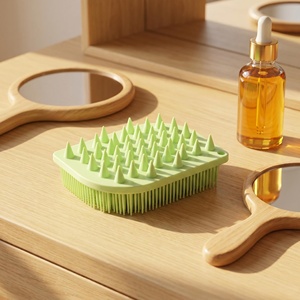 Cepillo de Silicona 2 en 1 de Doble Cara para Champú, Masajeador Multiusos para Cuero Cabelludo y Cuerpo, Herramienta de Limpieza para Ducha y Baño con Logotipo Personalizado - Product Image 3