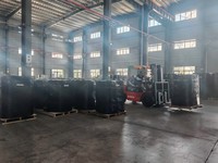 Cages pour fermes avicoles, Ventes en gros, Fabricant de feuilles de convoyeur à bande de fumier en PP, MOQ 1 rouleau