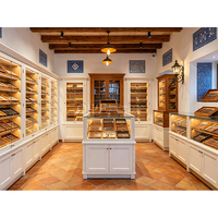 Humidor sur mesure en cèdre, grande vitrine en bois avec technique de laque, logo personnalisé, humidificateur à cigares