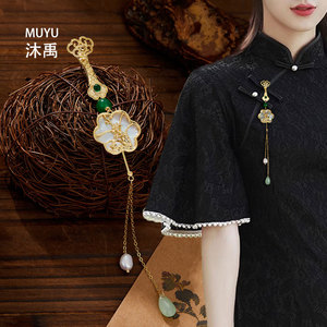 Flower Shape Zinc Alloy Brooch With Green Gem And Tassel Pendant For Hanfu Accessories Gift - Product Image 2