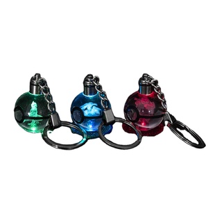 Chất Lượng Cao Tùy Chỉnh 3D LED Poke Bóng <span class=keywords><strong>Keychain</strong></span> Bền Thủy Tinh Pha Lê Hợp Kim Với Laser Khắc Hình Trẻ Em Của Đồ Chơi Quà Tặng - Product Image 1