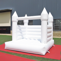 Château gonflable en PVC de couleur personnalisée avec une capacité de plus de 500 kg pour une utilisation commerciale en extérieur lors de mariages et de fêtes