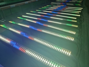 Tira de Luces LED RGB Bicolor de 28 Segmentos para Iluminación de Escenarios, Fiestas y Clubs - Product Image 6