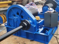 Modèle de treuil électrique auto-polyvalent 5 tonnes 250 tonnes treuil manuel à double tambour pour les grues de bateau de porte de barrage d'eau câble métallique en acier