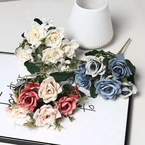 Bouquet de roses artificielles en soie Lichao, style européen, petits bouquets pour mariage et décoration intérieure - Product Image 2