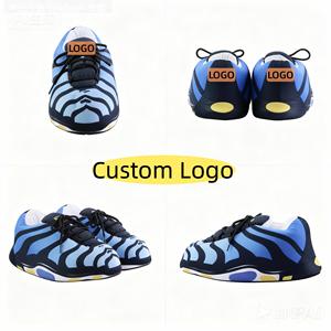 Pantofole <span class=keywords><strong>Sneaker</strong></span> Pelose Taglia Unica: Scarpe Sportive Invernali di Lusso Morbide e Pelose TN per Donna/Uomo, Produzione all'Ingrosso OEM/ODM Dropshipping - Product Image 3