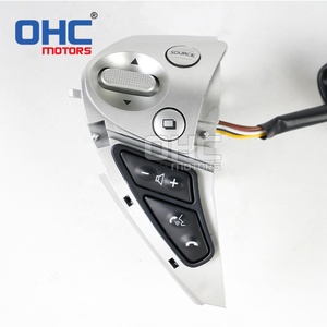 Volant Télécommande Commutateur Fit pour NISSAN SYLPHY JUKE 12-18 <span class=keywords><strong>Voiture</strong></span> Volant Régulateur de vitesse Commutateurs Audio - Product Image 3