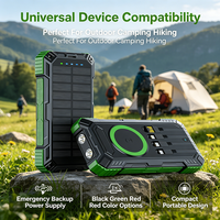Batterie externe solaire 30000 mAh à succès avec 4 câbles intégrés, charge sans fil 15W, charge rapide PD22.5W, étanche IP67 et anti-poussière