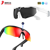 Lunettes Intelligentes IA 2026 W640 avec Caméra 8MP, Lunettes de Soleil pour Cyclisme et Course à Pied, Traduction ENC, Verres Irisés, Étanchéité IP66