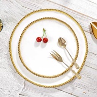 Assiette de dîner en céramique blanche de luxe avec bordure dorée perlée, assiette de présentation ronde en porcelaine pour mariage, banquet, restaurant