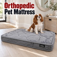 Matelas orthopédique pour chien avec housse grise amovible et profil matelassé bas pour les chambres modernes pour animaux de compagnie avec bordure étroite