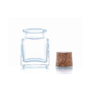 Tarros de vidrio cuadrados de 50 ml con tapones de corcho - Product Image 1
