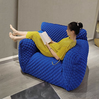 Fauteuil simple rectangulaire en similicuir italien de style nordique, rembourré en éponge, bleu, pour salon minimaliste, canapé paresseux en acier inoxydable