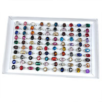 Bague pour femme en alliage avec pierres précieuses en verre et cristal multicolores, pour le commerce extérieur au Moyen-Orient, approvisionnement en gros pour le e-commerce transfrontalier