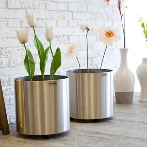 定制尺寸不锈钢巨型花盆圆筒形状大型花盆，用于绿色植物室内外装饰