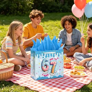 Sacs cadeaux d'anniversaire 67, sacs de fête amusants avec motif crème glacée 67 <span class=keywords><strong>Meme</strong></span>, avec 1 carte en papier de soie et autocollants pour filles, garçons et adolescents - Product Image 4