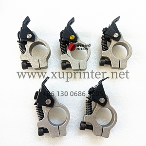 Pinza de Alta Calidad WD 444-8322-004 444-8323-014 para Máquina Komori Lithrone 40, Pinza de Entrega L540 - Product Image 2