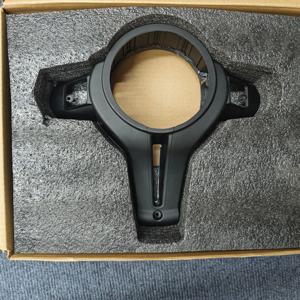 Garniture de <span class=keywords><strong>volant</strong></span> en fibre de carbone <span class=keywords><strong>M</strong></span> Performance avec détails bleus pour <span class=keywords><strong>BMW</strong></span> F01 F06 F10 X5 F15 X6 F16 F20 F30 F31 F32 F36 F80 M3 - Product Image 4