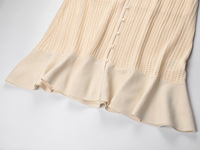Nouvel ensemble élégant en crochet ajouré : Cardigan à col rond et manches courtes à boutonnage simple et jupe élégante