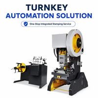 Machine de formage d'angle TDF entièrement automatique avec dérouleur et redresseur, capacité 10 m/min, pour la fabrication d'angles de bride de conduits rectangulaires CVC et de profilés électriques