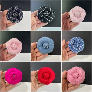 Sang trọng 6.8cm đường kính hoa trà hình Trâm chân nhỏ thơm hoa Corsage với hợp kim kẹp tóc sáng bóng mạ Nylon đồ trang sức - Product Image 6