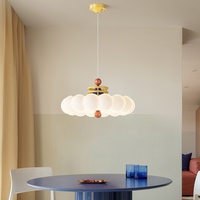 Plafonnier LED créatif et coloré en fer et acrylique, style nuage, crème, moderne et simple, pour chambre à coucher 2025