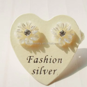 <span class=keywords><strong>Orecchini</strong></span> a bottone in argento sterling stampati 925 bianco <span class=keywords><strong>madreperla</strong></span> <span class=keywords><strong>fiore</strong></span> argilla pavè strass set di pietra di cristallo - Product Image 6