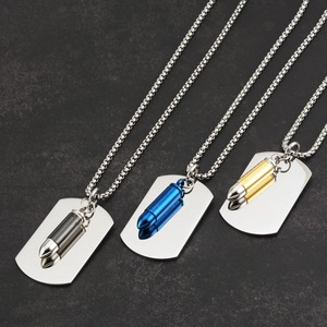 18k Gold PVD Edelstahl Militär-Armee-Rechteckiger Zirkon-Gedenkschmuck Abnehmbarer Kugelanhänger Asche-Einäscherungsurne - Product Image 2