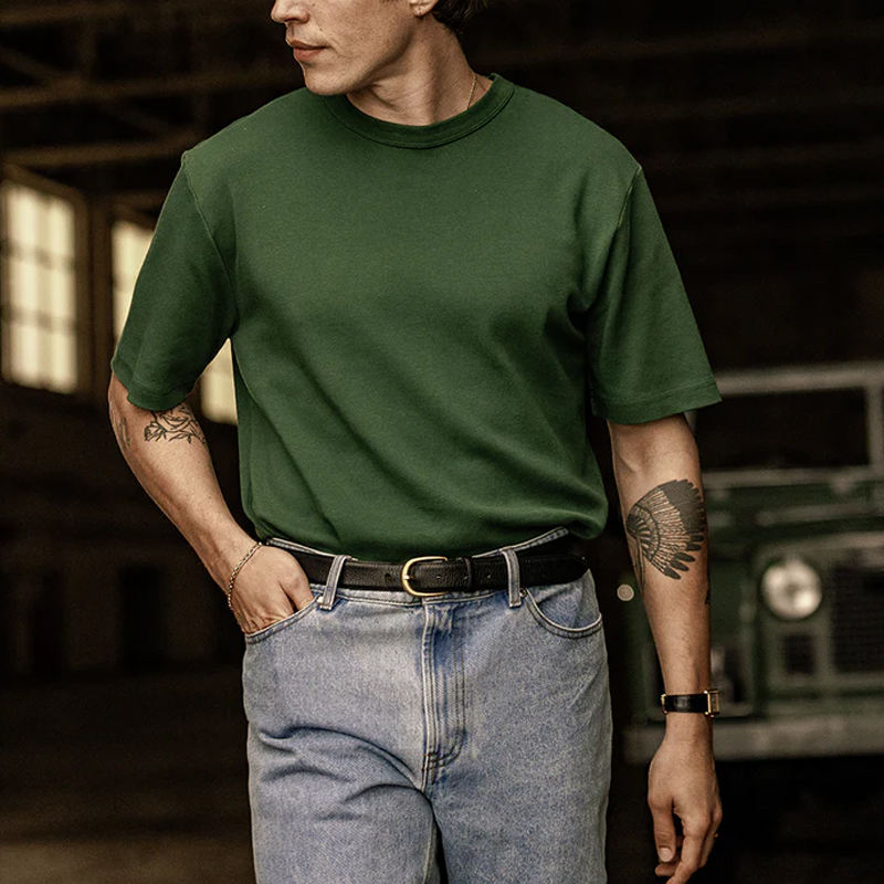 สีเขียวป่า