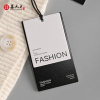 Étiquettes suspendues écologiques de qualité professionnelle pour vêtements de mode, en papier texturé épais gaufré, personnalisées, tissées douces