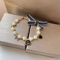 Accessoires pour chiens, vêtements pour animaux de compagnie, vente en gros, collier en perles pour chat, collier pour chien, chaîne de cou, pendentif Teddy Love, fournitures pour animaux de compagnie