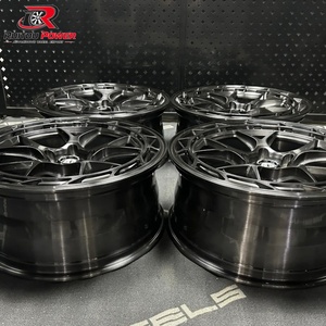 Jantes forgées au design aérodynamique moderne sur mesure, style turbine, 18, 19, 20, 21, 22 pouces, pour <span class=keywords><strong>Tesla</strong></span> <span class=keywords><strong>Model</strong></span> <span class=keywords><strong>3</strong></span>, <span class=keywords><strong>Model</strong></span> Y, <span class=keywords><strong>Model</strong></span> S Plaid Upgrade - Product Image 3