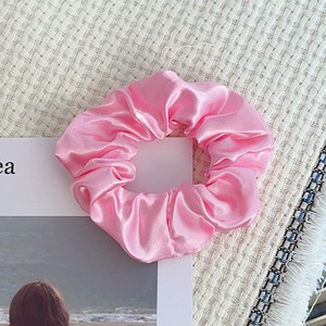 40 Pezzi <span class=keywords><strong>Elastici</strong></span> per <span class=keywords><strong>Capelli</strong></span> Viola e Rosa, Dolci Scrunchies in Raso di Seta per Uso Quotidiano, Regali per Compleanni di Ragazze - Product Image 5