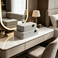 Boîte à bijoux rectangulaire moderne et élégante en métal et MDF, avec texture croco en similicuir, pour rangement sur commode, coiffeuse ou bureau