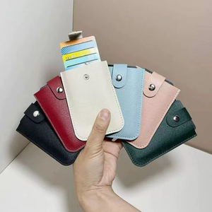 กระเป๋าใส่บัตรแบบดึงออกได้หนัง PU ช่องใส่บัตรหลายช่องกระเป๋าสตางค์แบบปิดด้วยกระดุมขนาดกะทัดรัดสำหรับทุกเพศสำหรับการเดินทางเพื่อธุรกิจ - Product Image 1