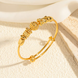 Bracciali Eleganti e Alla Moda in Oro 18K Placcato di Alta Qualità, Disponibili in Vari Design, Realizzati Artigianalmente per Donne - Product Image 5