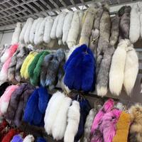 Vente en gros de queues de renard roux 35-45CM, grandes queues de renard moelleuses, porte-clés, accessoires de queue d'animal naturelle de haute qualité, pendentifs pour porte-clés