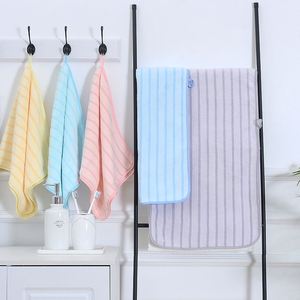 Serviettes en microfibre de haute qualité, ultra-absorbantes, bon marché, épaisses, pour la vente en gros - Product Image 1