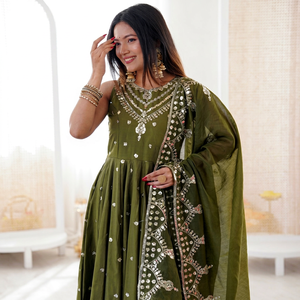 Conjunto de Kurta Anarkali Verde Oliva Bordada para Mujer, con Palazzo y Dupatta, Ropa Étnica India y Pakistaní - Product Image 1