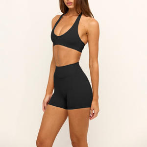 Conjunto de Yoga de 2 Piezas con Sujetador Deportivo y Pantalones Cortos de Cintura Alta, Absorbe el Sudor, Trajes Deportivos Cómodos para Mujer - Product Image 6