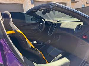 McLaren 570S Spider 2024 Usado - Coche Deportivo Convertible en Venta - Product Image 5