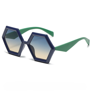 Lunettes de soleil tendance 2024 personnalisées unisexe, grande monture noire avec verres hexagonaux diamantés UV400, style mode Ins - Product Image 2