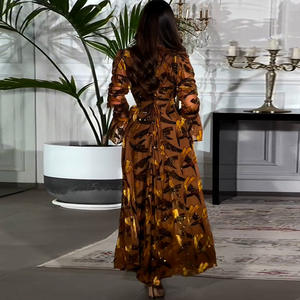 Robe longue de luxe en polyester pour femmes musulmanes, ornée de fleurs et de sequins, coupe ample, élégante pour les fêtes, avec ceinture à nouer, respirante et modeste - Product Image 2