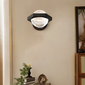 Applique murale éclatante |   Applique murale moderne en laiton avec abat-jour globe pour couloirs, salles de bain, chambres à coucher ou éclairage d'accentuation artistique - Product Image 2