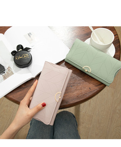 <span class=keywords><strong>Portafoglio</strong></span> Lungo da <span class=keywords><strong>Donna</strong></span> all'Ingrosso, Design Fresco e Geometrico, <span class=keywords><strong>in</strong></span> Pelle PU Goffrata, Porta Carte e Borsellino Pieghevole a Tre Ante - Product Image 4